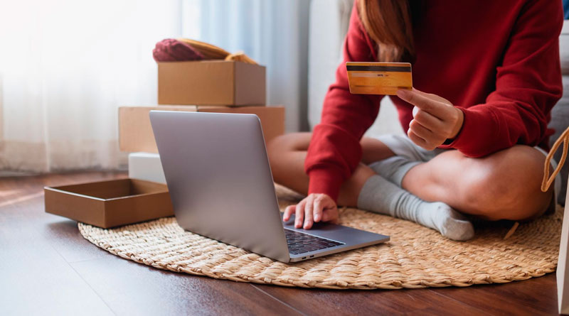 Casi 3 de cada 10 consumidores acepta agentes IA que compren por ellos