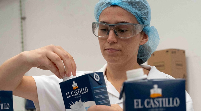 La relación de Lactalis con el sector primario catalán se materializa, según la compañía, en la recogida de más de 177 millones de litros de leche en 2024