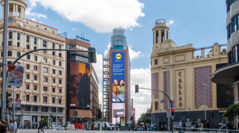 Esta iniciativa se enmarca en la campaña global “Lidl vale la pena”, con la que la empresa busca situar a las personas en el centro de sus acciones