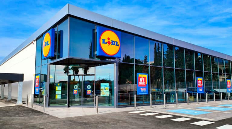 El primero de los nuevos supermercados abrirá sus puertas el próximo viernes 19 de junio en Poio