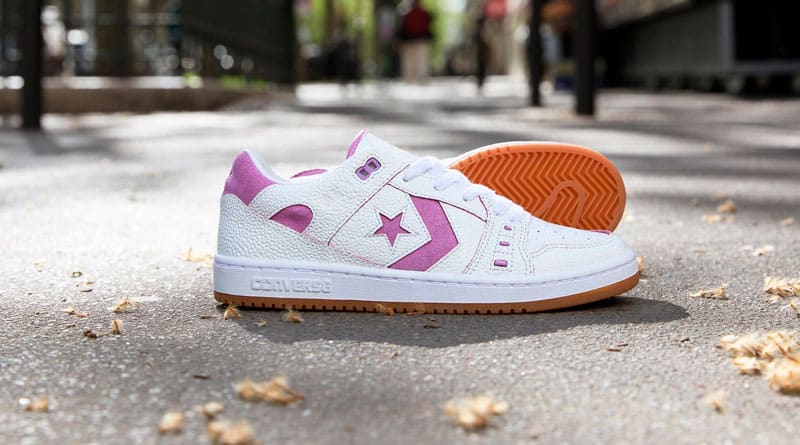 Nike estudia la venta de Converse