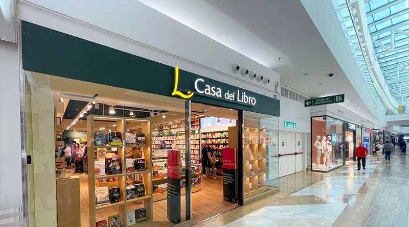 La nueva librería, ubicada en la planta baja de Miramar, junto a Mayoral y frente a Kiko Milano