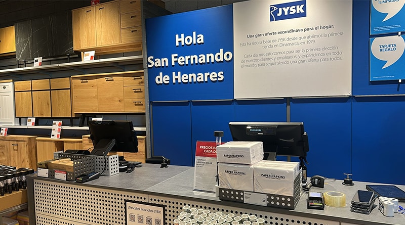 Además, quienes realicen compras el primer día recibirán regalos exclusivos (unidades limitadas)