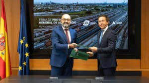 CEL y Adif firman un acuerdo para impulsar el transporte por ferrocarril
