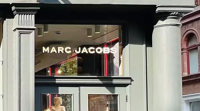 LVMH vende Marc Jacobs tras tres décadas en el grupo