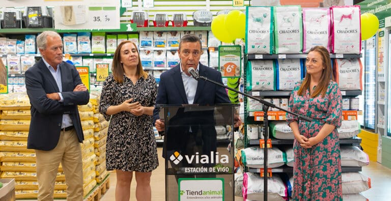 El establecimiento cuenta con un equipo de ocho profesionales, entre ellos una persona con discapacidad